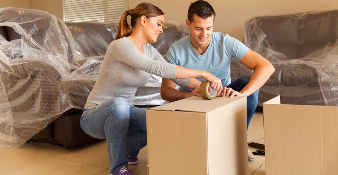 Protecting Furniture in Storage: Dust Covers, Boxes, and More